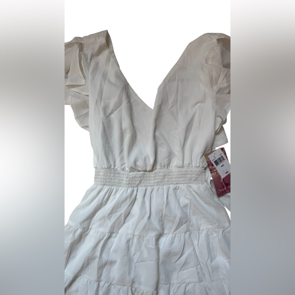 Emerald Sundae Juniors Short Sleeve Fit + Flare Dress - Picture 4 of 5